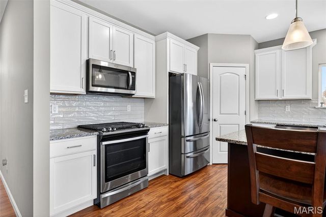 526 Columbia Downs Drive, Lake St Louis, MO 63367