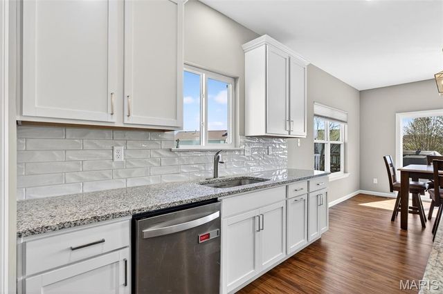 526 Columbia Downs Drive, Lake St Louis, MO 63367