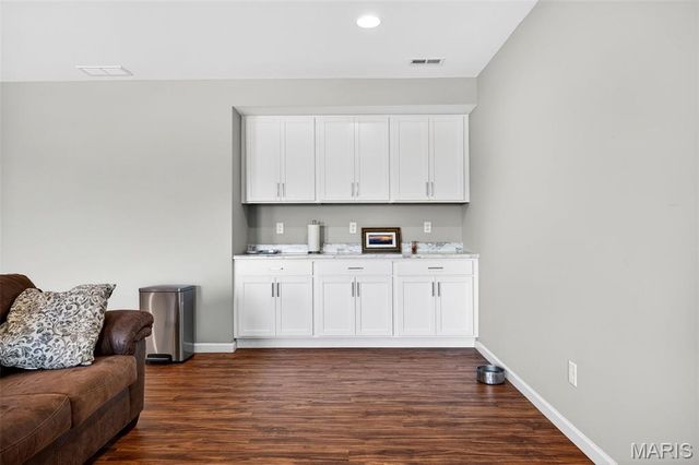 526 Columbia Downs Drive, Lake St Louis, MO 63367