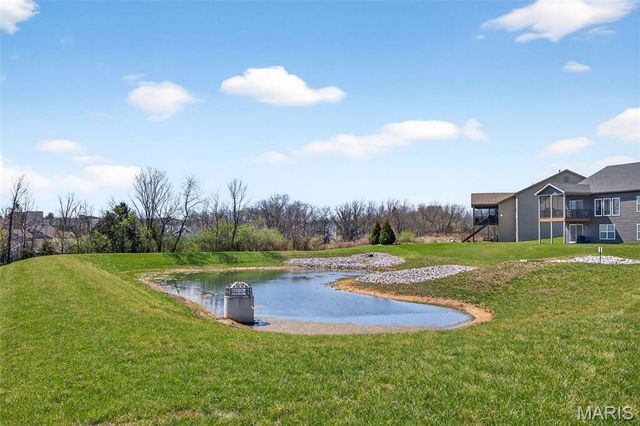 526 Columbia Downs Drive, Lake St Louis, MO 63367