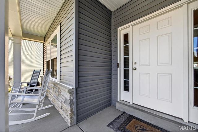 526 Columbia Downs Drive, Lake St Louis, MO 63367