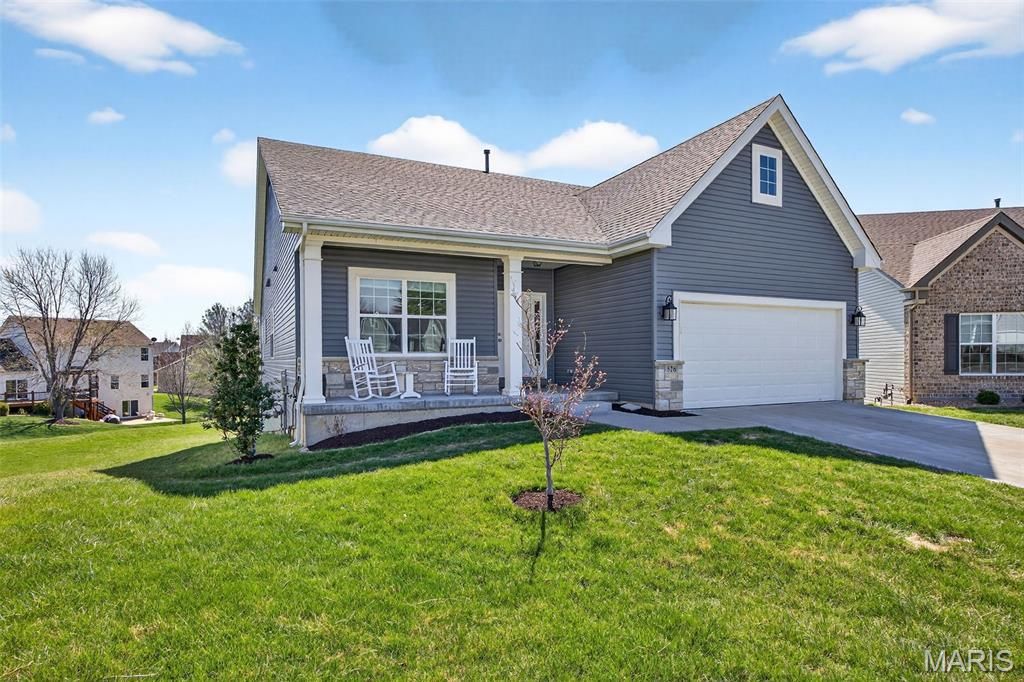526 Columbia Downs Drive, Lake St Louis, MO 63367
