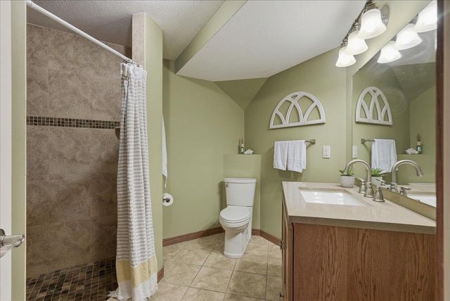 1295 110th Avenue, Roberts, WI 54023