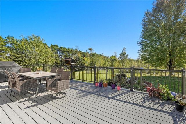 1295 110th Avenue, Roberts, WI 54023