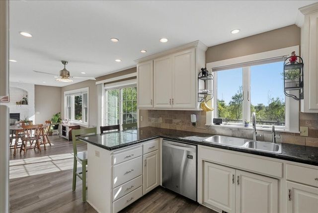 1295 110th Avenue, Roberts, WI 54023