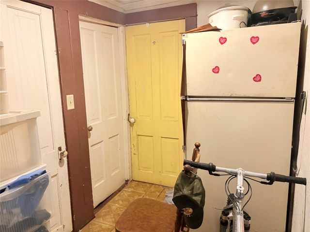 542 Guthrie Avenue, Des Moines, IA 50313