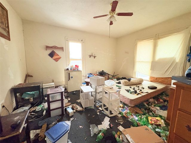 542 Guthrie Avenue, Des Moines, IA 50313