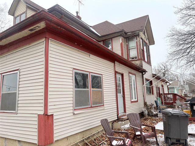 542 Guthrie Avenue, Des Moines, IA 50313