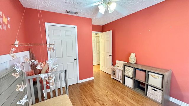 706 Leicester Lane, Houston, TX 77034