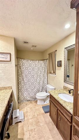 706 Leicester Lane, Houston, TX 77034