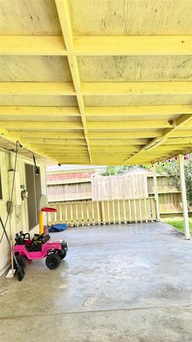 706 Leicester Lane, Houston, TX 77034