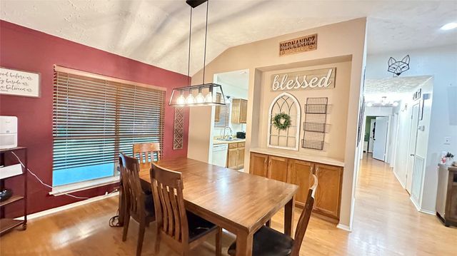 706 Leicester Lane, Houston, TX 77034