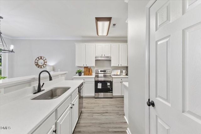 1940 Betry Place, Raleigh, NC 27603