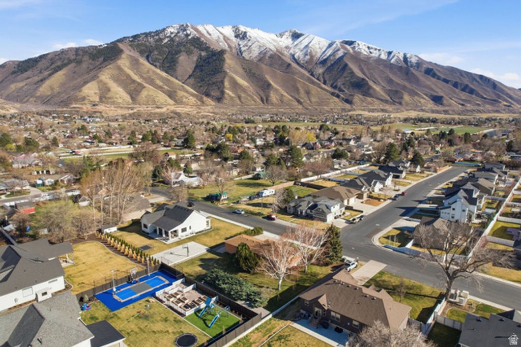 Image 38 of property listing at 265 E 600 N, Mapleton, UT 84664