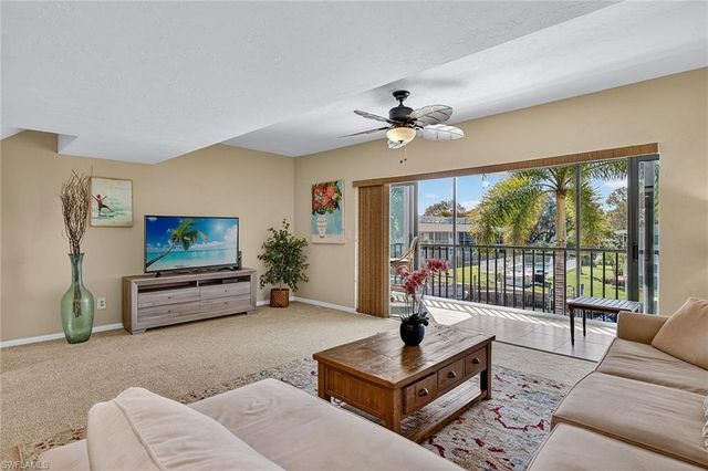 1400 Blue Point AVE # 202, Naples, FL 34102