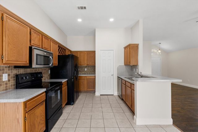 8810 Quail Ridge Drive, Rowlett, TX 75089