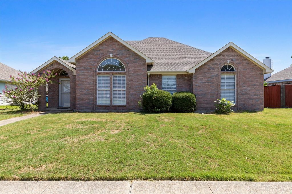 8810 Quail Ridge Drive, Rowlett, TX 75089