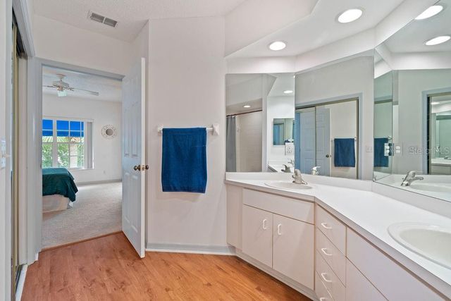 14740 SHIPWATCH TRACE 1947, Largo, FL 33774