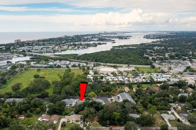 14740 SHIPWATCH TRACE 1947, Largo, FL 33774