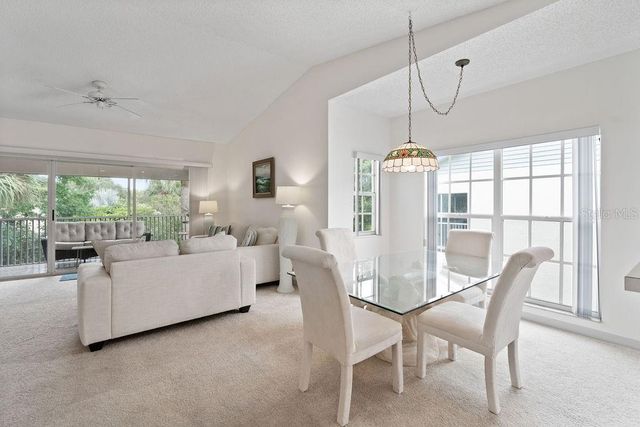 14740 SHIPWATCH TRACE 1947, Largo, FL 33774