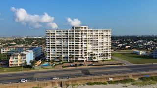 7700 Seawall Boulevard 702, Galveston, TX 77551