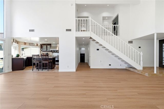 19927 Cantara, Winnetka, CA 91306