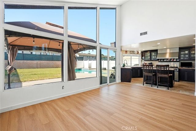 19927 Cantara, Winnetka, CA 91306