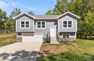 134 Cedar Court, Other, MO 64093