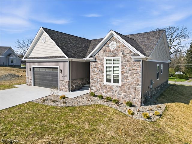 4536 Wyatt Way, Poland, OH 44514