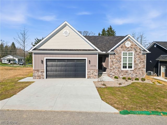 4536 Wyatt Way, Poland, OH 44514
