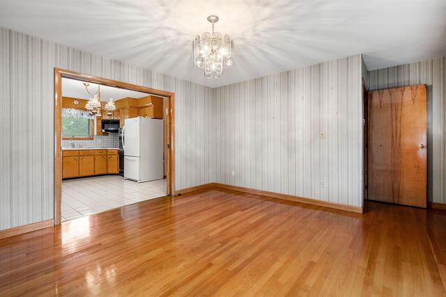 24 Plummer Street, Goffstown, NH 03102