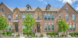 2402 Eureka Way, Lewisville, TX 75056
