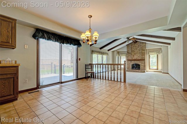 1688 Carpenter Drive, Troy, MI 48098