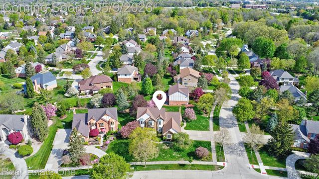 1688 Carpenter Drive, Troy, MI 48098