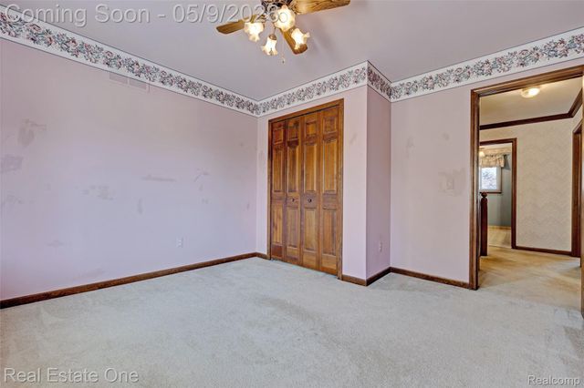 1688 Carpenter Drive, Troy, MI 48098