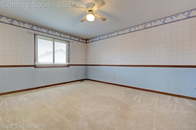 1688 Carpenter Drive, Troy, MI 48098