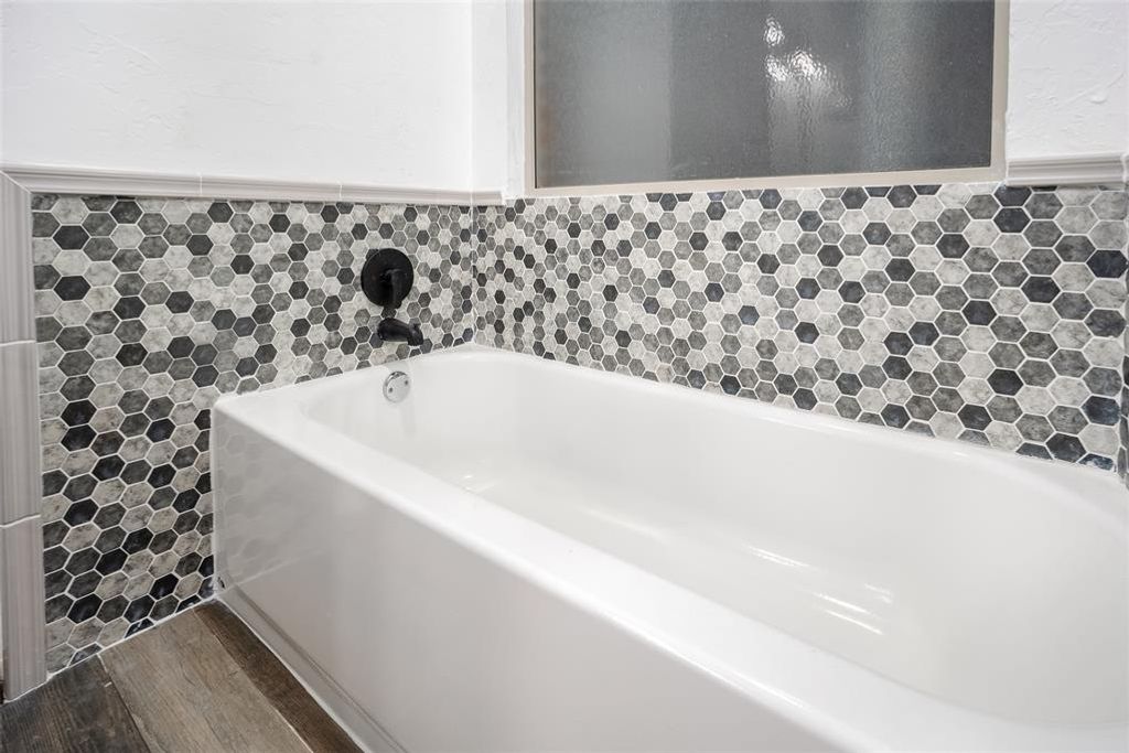 Image 13 of property listing at 949 County Street 2932, Tuttle, OK 73089