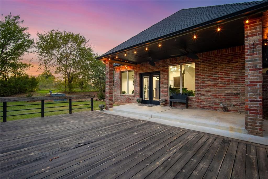 Image 25 of property listing at 949 County Street 2932, Tuttle, OK 73089