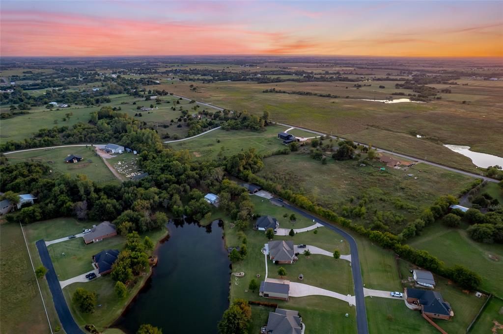 Image 31 of property listing at 949 County Street 2932, Tuttle, OK 73089