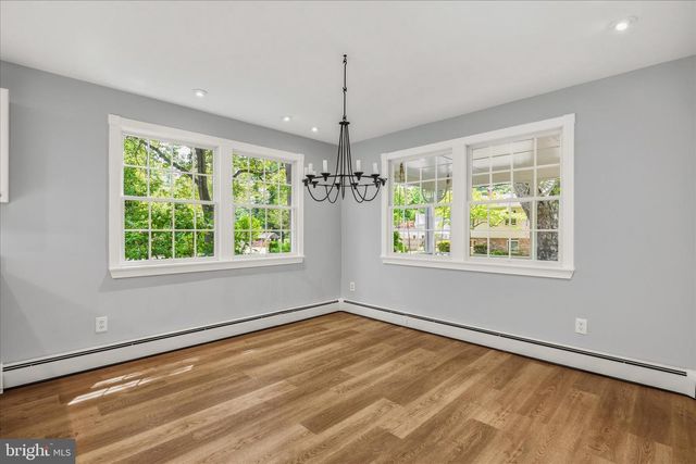 565 SUNSET KNOLL RD, Pasadena, MD 21122