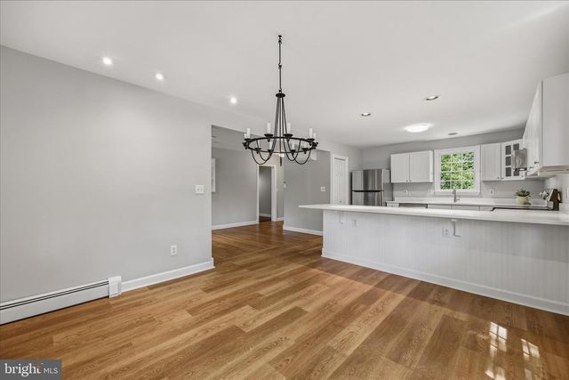 565 SUNSET KNOLL RD, Pasadena, MD 21122