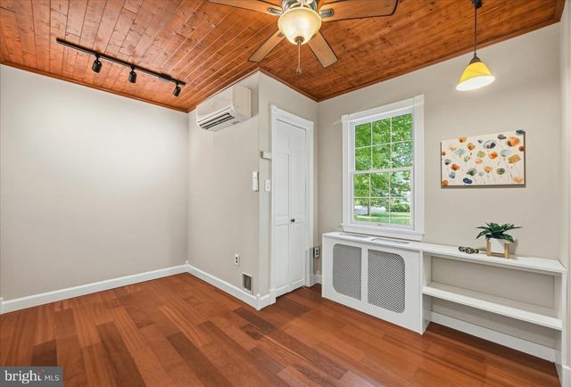 565 SUNSET KNOLL RD, Pasadena, MD 21122