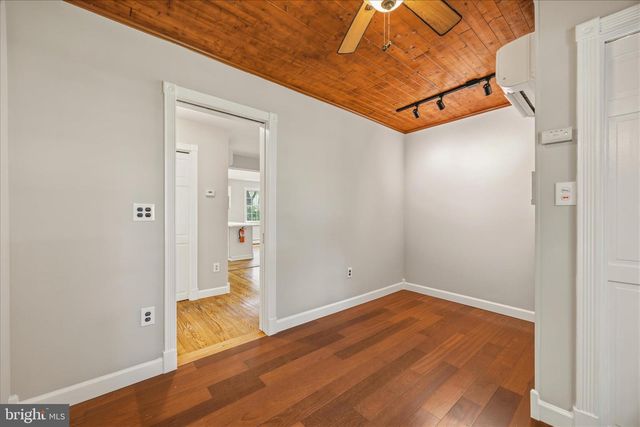 565 SUNSET KNOLL RD, Pasadena, MD 21122