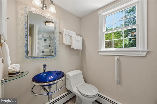 565 SUNSET KNOLL RD, Pasadena, MD 21122