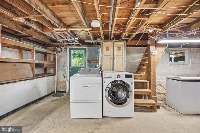565 SUNSET KNOLL RD, Pasadena, MD 21122
