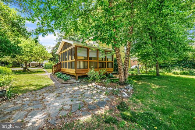 565 SUNSET KNOLL RD, Pasadena, MD 21122