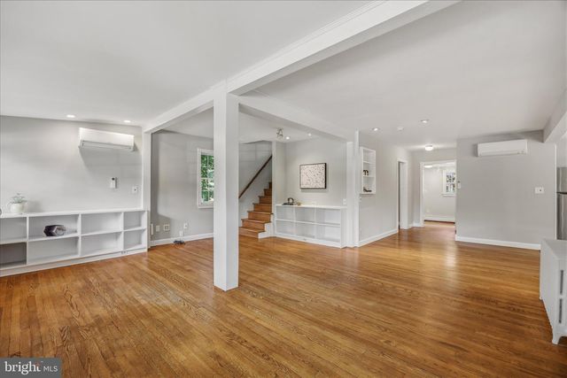 565 SUNSET KNOLL RD, Pasadena, MD 21122