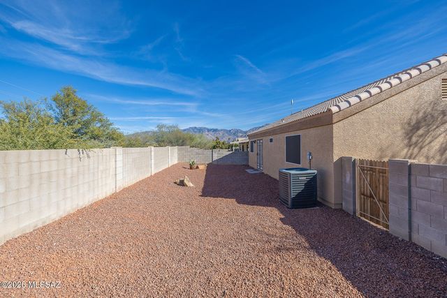 1260 W Crystal Palace Place, Tucson, AZ 85737