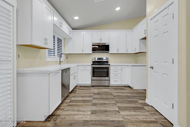 1260 W Crystal Palace Place, Tucson, AZ 85737