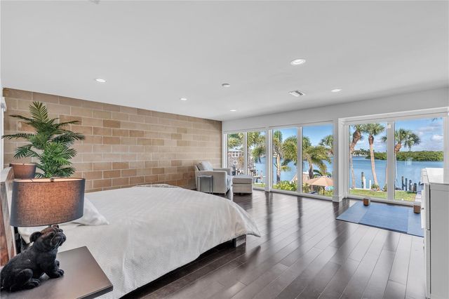 701 TYLER DRIVE, Sarasota, FL 34236